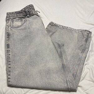 Women’s DIVIDED H&M Gray Jeans